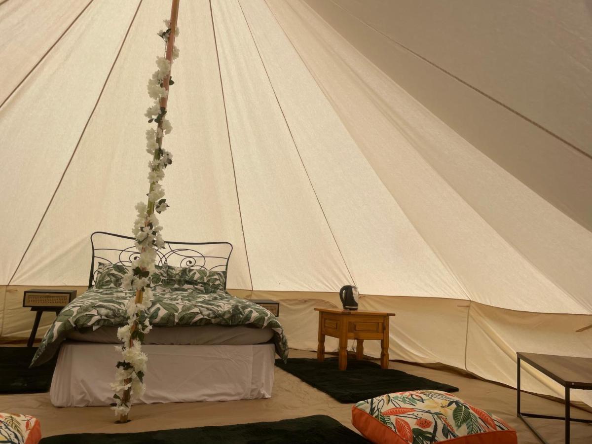 Hôtel Luxury Glamping At The Riverside à Skegness Extérieur photo