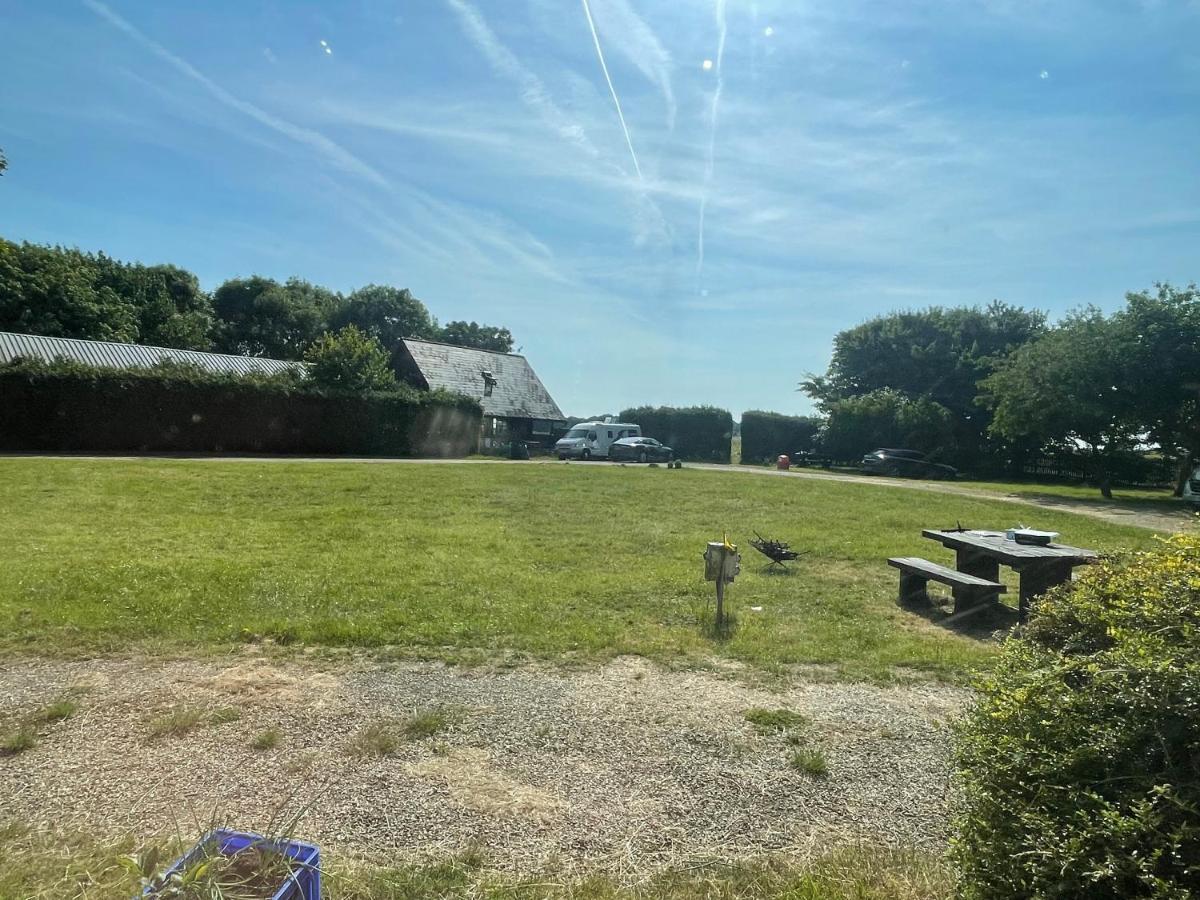 Hôtel Luxury Glamping At The Riverside à Skegness Extérieur photo