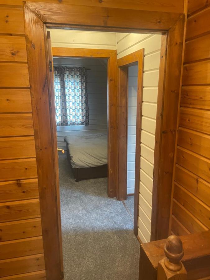 Hôtel Luxury Glamping At The Riverside à Skegness Extérieur photo